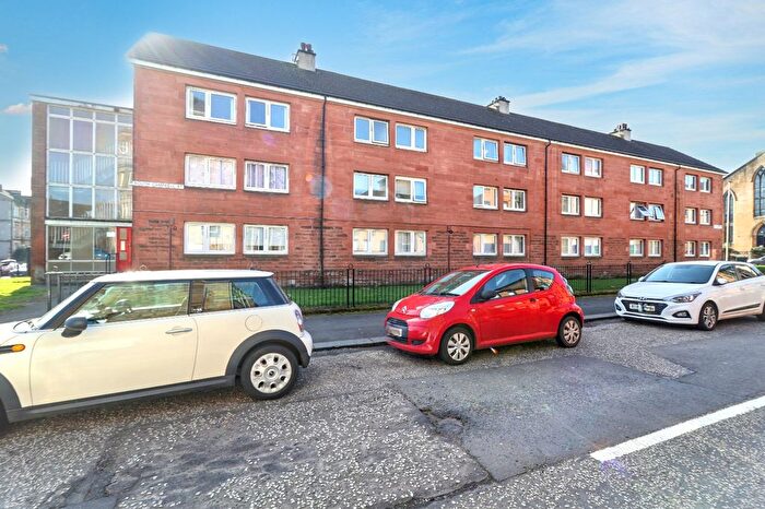 1 Bedroom Flat For Sale In South Campbell Street, Paisley, Renfrewshire, PA2