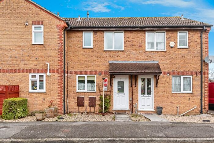 2 Bedroom Terraced House For Sale In Kingfisher Drive, Westbury, BA13