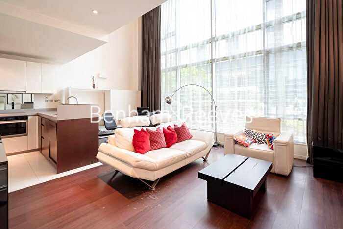 2 Bedroom Apartment To Rent In Baltimore Wharf, Isle Of Dogs, E14