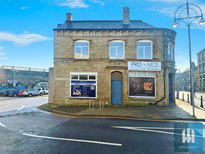 1 Bedroom Flat To Rent In St Johns Road, Huddersfield, HD1