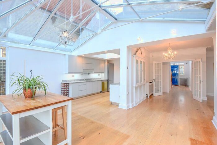 5 Bedroom Semi-Detached House To Rent In Ferry Road, Barnes, SW13