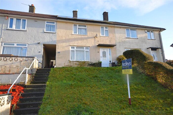 3 Bedroom Terraced House For Sale In Taunton Avenue, Plymouth, Devon, PL5