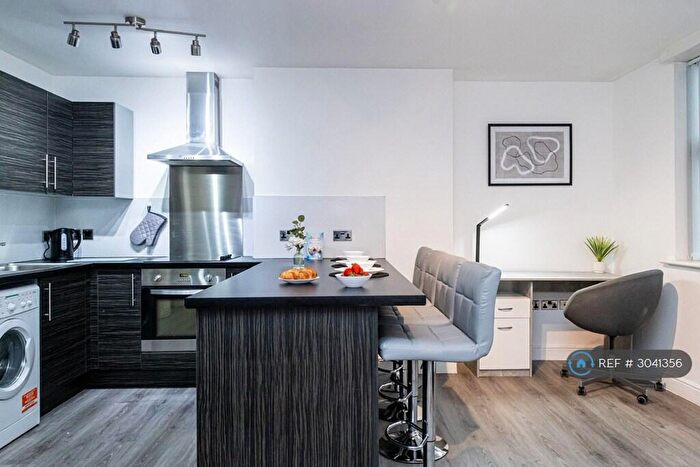 1 Bedroom Flat To Rent In Wilbraham Road, Manchester, M21