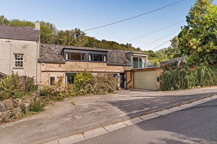 5 Bedroom Semi-detached House For Sale In Cranham, Gloucester, GL4