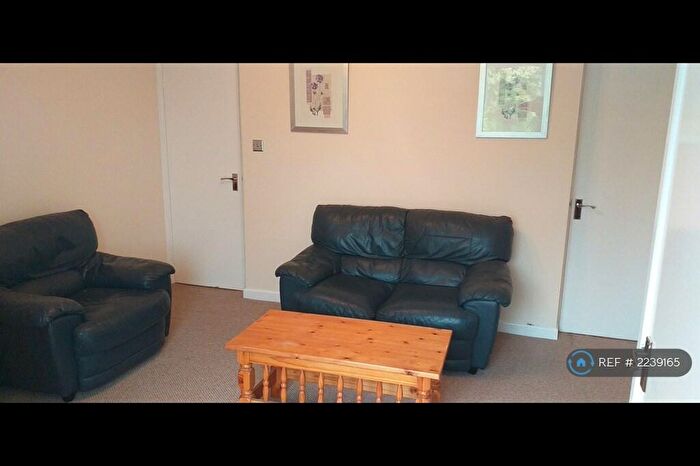 2 Bedroom Flat To Rent In Kirkwood Drive, Newcastle Upon Tyne, NE3
