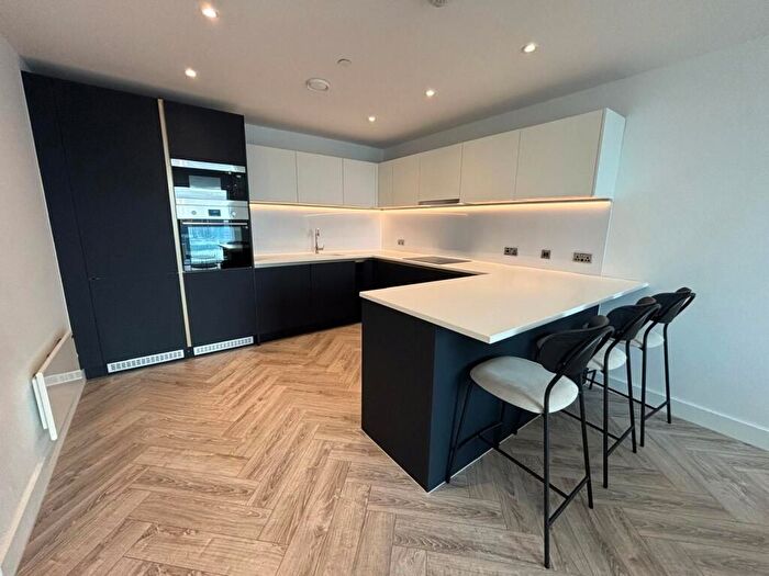 2 Bedroom Flat To Rent In Alton Road, CR0