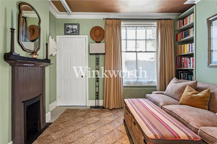 2 Bedroom Terraced House For Sale In Moselle Avenue, London, N22
