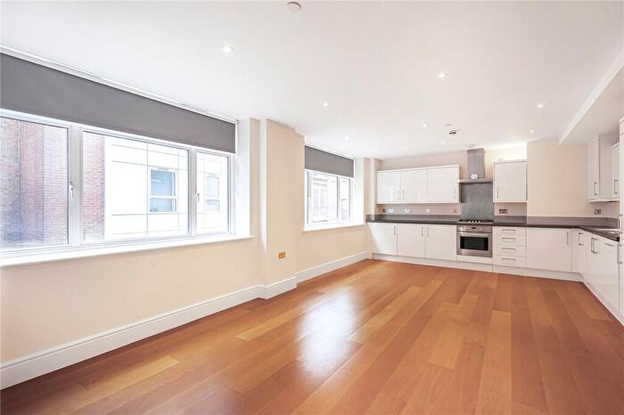 2 Bedroom Apartment To Rent In Saffron Hill, London, EC1N