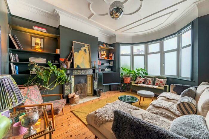 3 Bedroom Terraced House For Sale In All Souls Avenue, Kensal Green, London, NW10