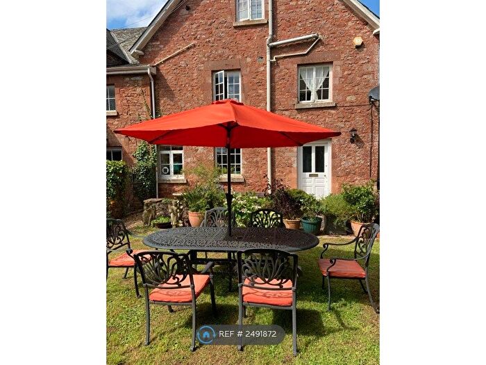 3 Bedroom Semi-Detached House To Rent In Ash Priors, Taunton, TA4
