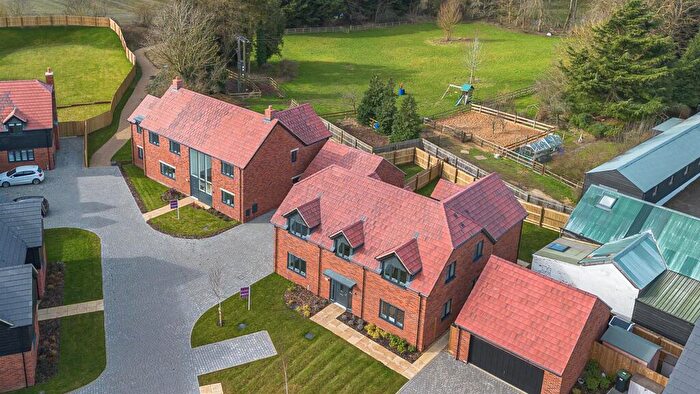 5 Bedroom Detached House For Sale In The Brambles, Sundon Road, Harlington, LU5