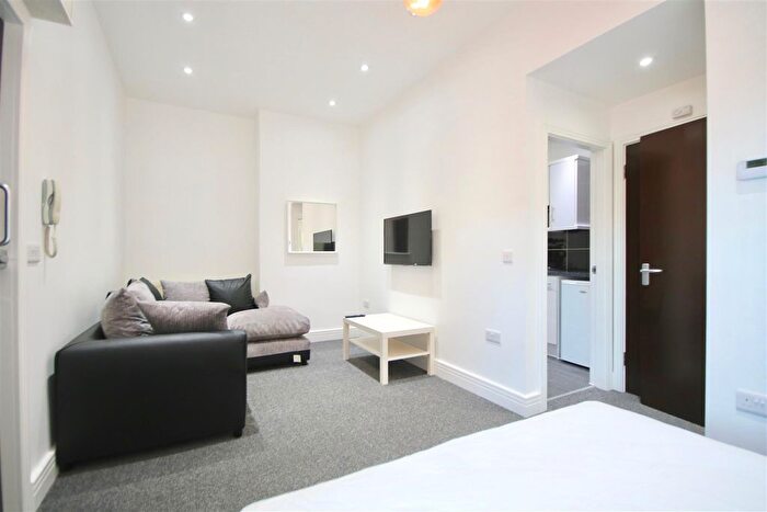 Studio To Rent In Salisbury Apartments, Festing Road, Southsea, PO4