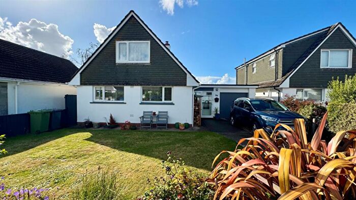 2 Bedroom Detached Bungalow For Sale In Limetree Grove, Braunton, EX33