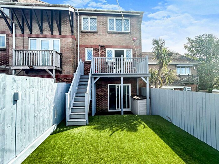 4 Bedroom Terraced House For Sale In Branson Court, Plymouth, PL7