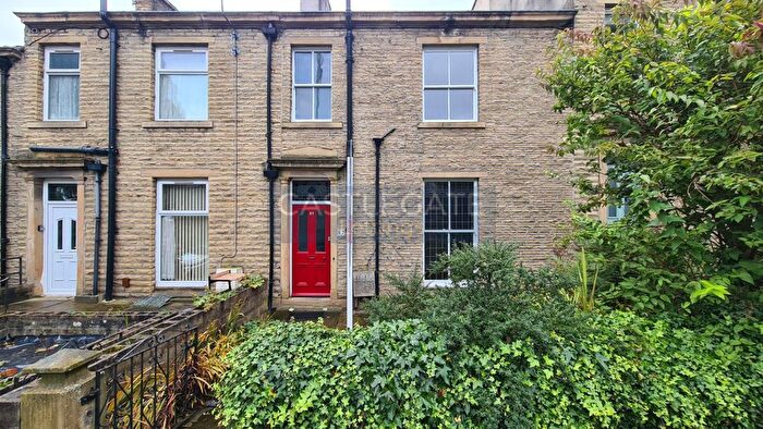 3 Bedroom Terraced House To Rent In Birkby Hall Road, Huddersfield, West Yorkshire, HD2