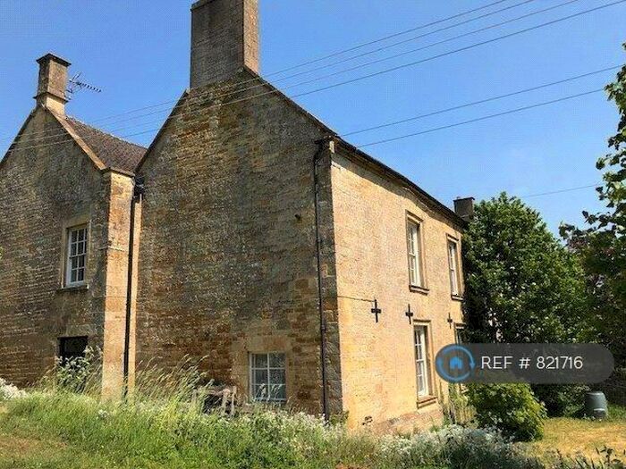 2 Bedroom Flat To Rent In Manor Farm, Moreton-In-Marsh, GL56