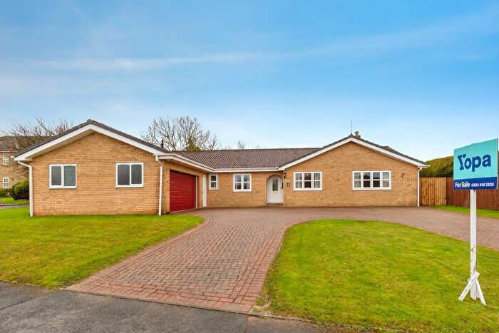 6 Bedroom Bungalow For Sale In Bellister Park, Peterlee, SR8