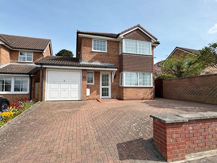 4 Bedroom Detached House For Sale In St. Andrews Gardens, Colchester, CO4