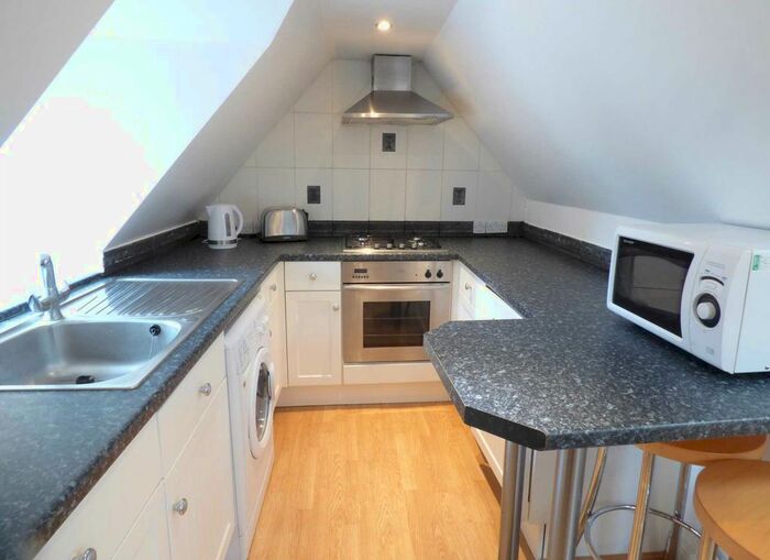 1 Bedroom Studio To Rent In Grove Street, Wantage, OX12