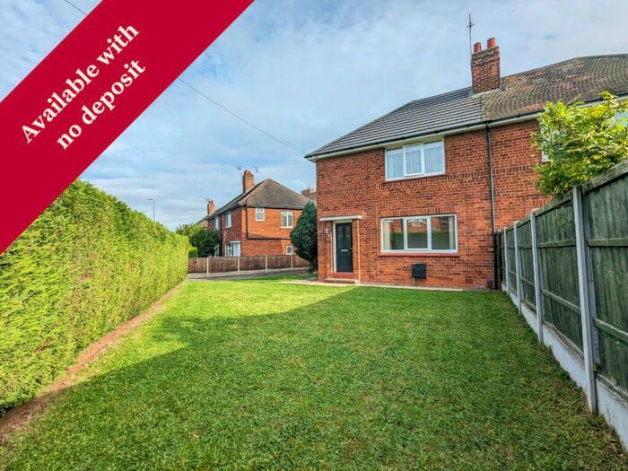 3 Bedroom Semi-Detached House To Rent In Buckminster Gardens, Grantham, NG31