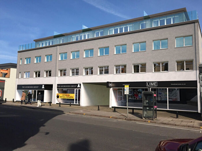 1 Bedroom Apartment To Rent In Surbiton, KT6