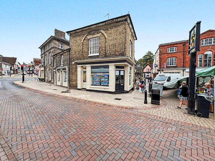 2 Bedroom Maisonette For Sale In Market Place, Stowmarket, IP14