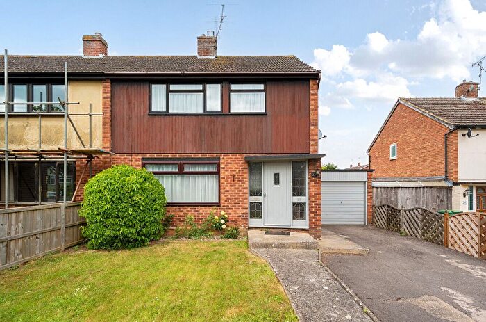 3 Bedroom Semi Detached House For Sale In Rochelle Close, Thaxted, CM6