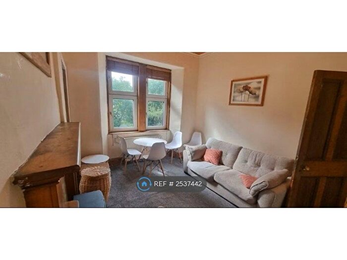 2 Bedroom Flat To Rent In Angle Park Terrace, Edinburgh, EH11