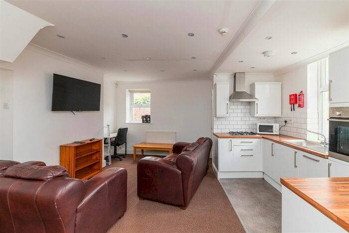 2 Bedroom Flat To Rent In Chester Street, Shieldfield, Newcastle Upon Tyne, NE2