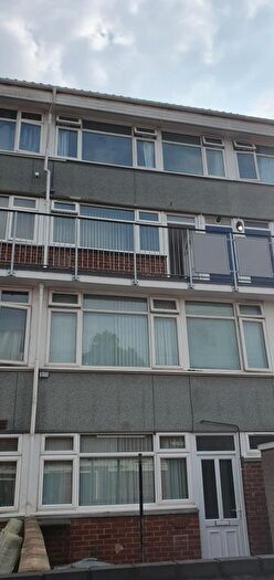 3 Bedroom Maisonette To Rent In Kensington Place, Norwich, NR1