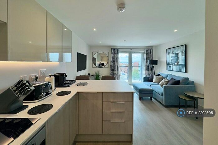 1 Bedroom Flat To Rent In East Quay Road, Poole, BH15