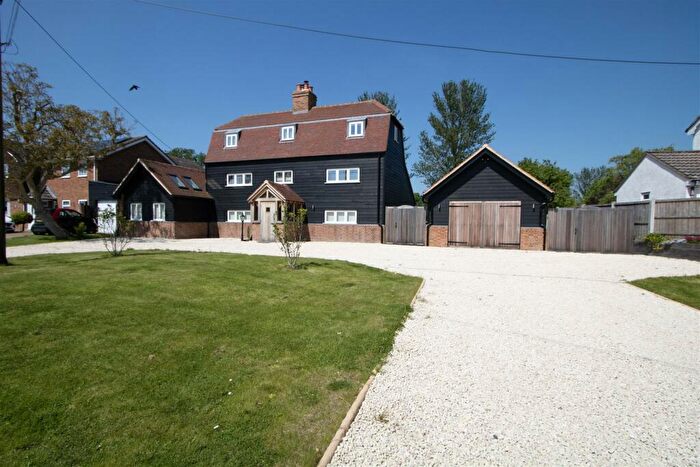4 Bedroom Detached House To Rent In Nine Ashes Road, Nine Ashes, Ingatestone, CM4