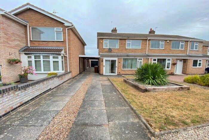 3 Bedroom Property To Rent In Raynham Drive, Loughborough, LE11