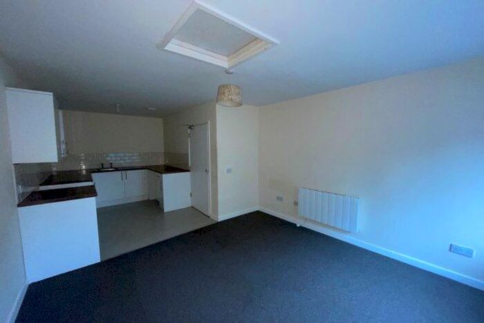 1 Bedroom Property To Rent In Bath Road, Wolverhampton, WV3