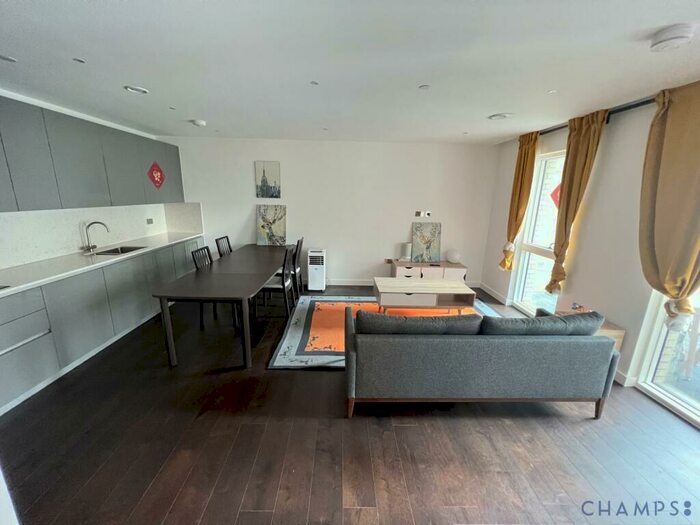 2 Bedroom Flat To Rent In Denver Building, Malthouse Road, SW11