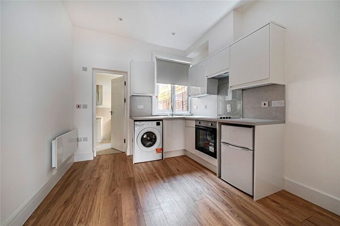 1 Bedroom Studio To Rent In Stanhope Gardens, Harringay, London, N4