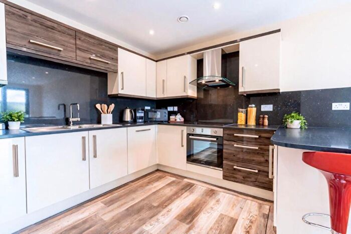 3 Bedroom Apartment To Rent In Ecco, S11