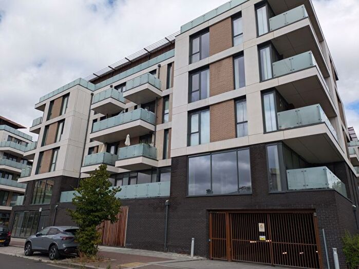 1 Bedroom Flat To Rent In Elder House, Canada Water, SE16