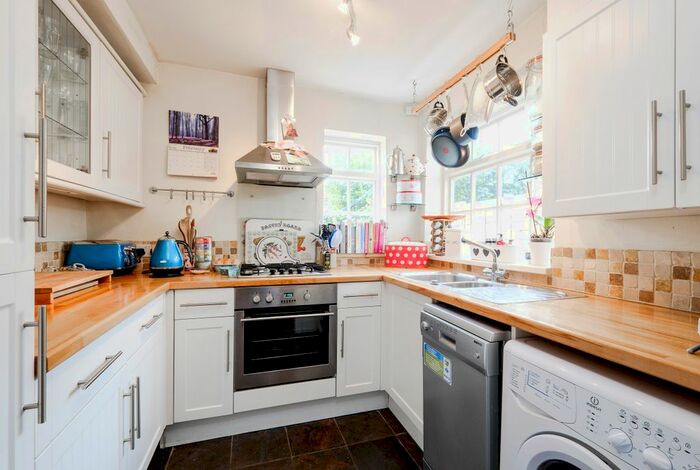 2 Bedroom Terraced House To Rent In Alton Road, Richmond, TW9