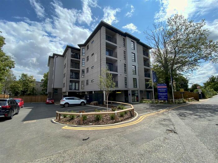 2 Bedroom Flat To Rent In Maidstone Road, Paddock Wood, Tonbridge, TN12