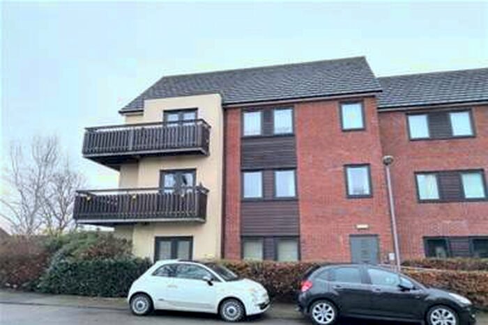 2 Bedroom Flat To Rent In Mere Drive, Clifton, Swinton, M27