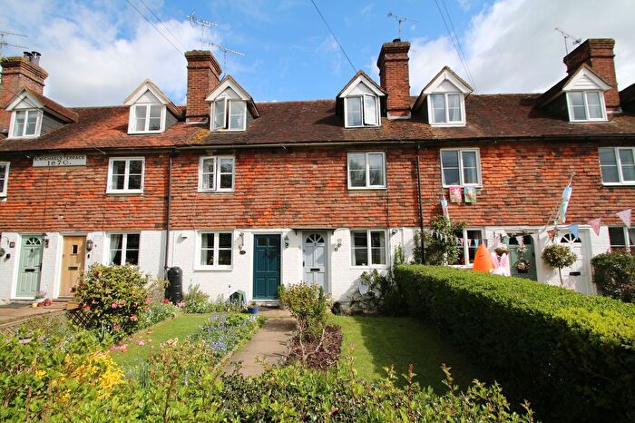 3 Bedroom Terraced House For Sale In Grange Road, St. Michaels, TN30