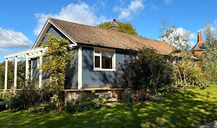 3 Bedroom Detached Bungalow For Sale In The Bungalow, The Green, Little Humby, Grantham, NG33
