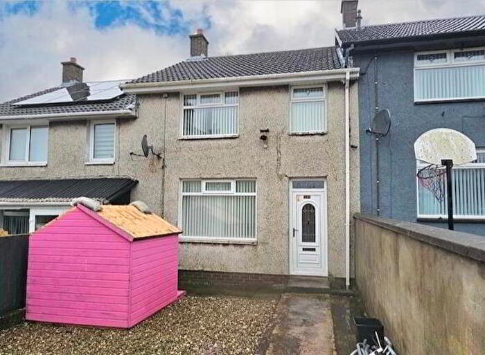 3 Bedroom Terrace House For Sale In Castlemara Drive, Carrickfergus, BT38