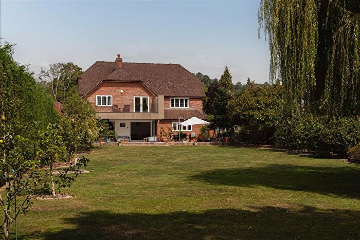 5 Bedroom Detached House For Sale In Manor Road, Reigate, RH2