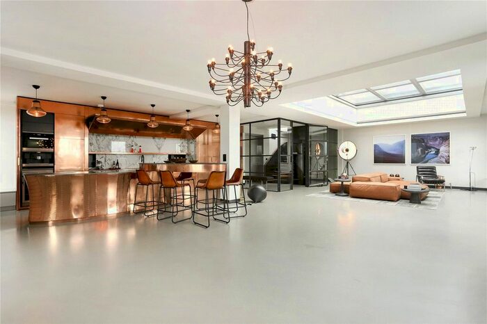 3 Bedroom Flat To Rent In The Porchester Building, London, W2