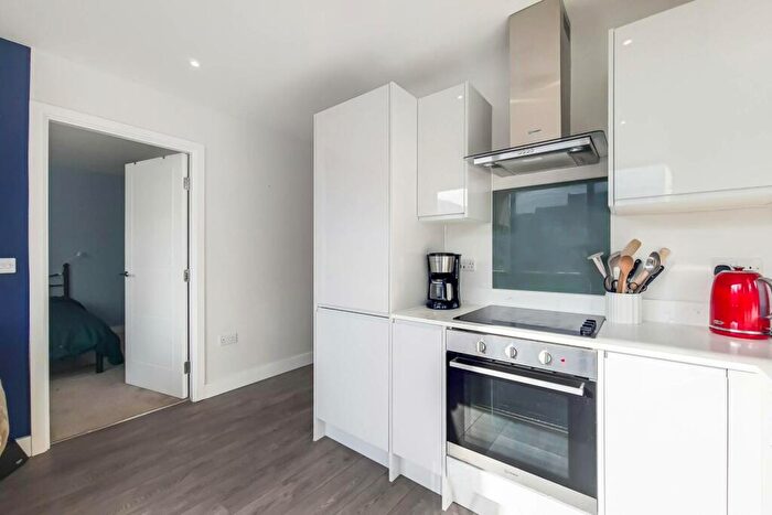 1 Bedroom Flat To Rent In Kymberley Road, Harrow, HA1