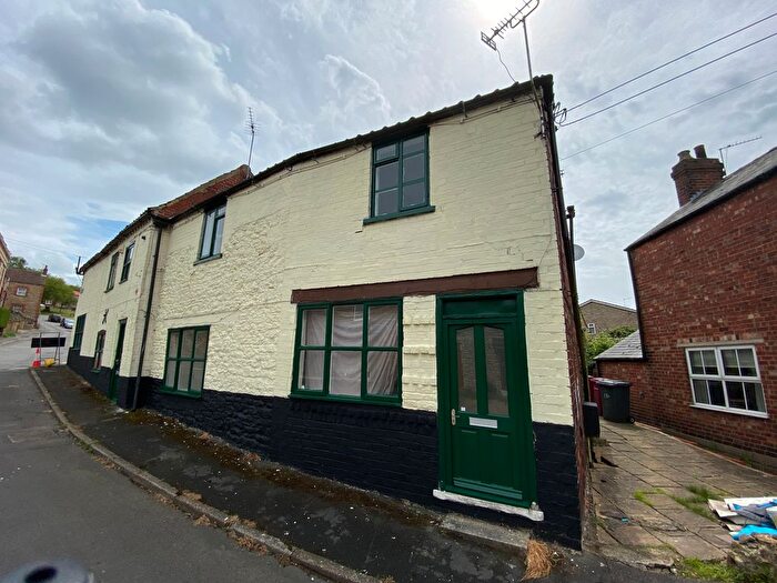 2 Bedroom Cottage To Rent In Wesley Street, Gainsborough, DN21