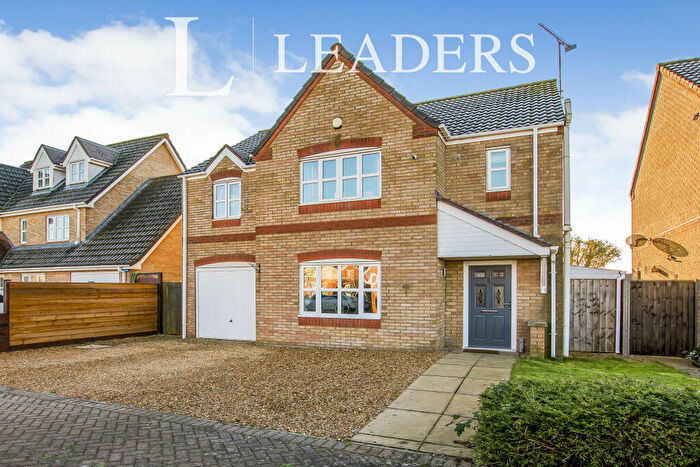 4 Bedroom Detached House To Rent In Oakwood Park, PE12