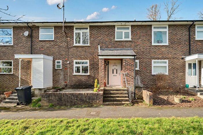 3 Bedroom Terraced House For Sale In Coney Green, Winchester, SO23